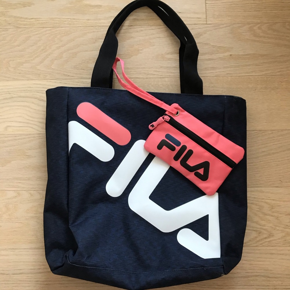 😍 2/$30  FILA Tote Bag